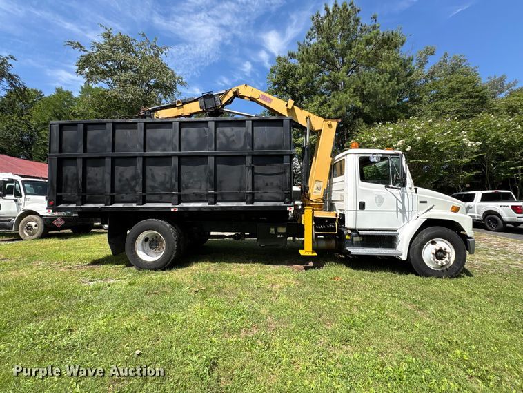image for item DT2906 2000 Freightliner FL70 crane truck
