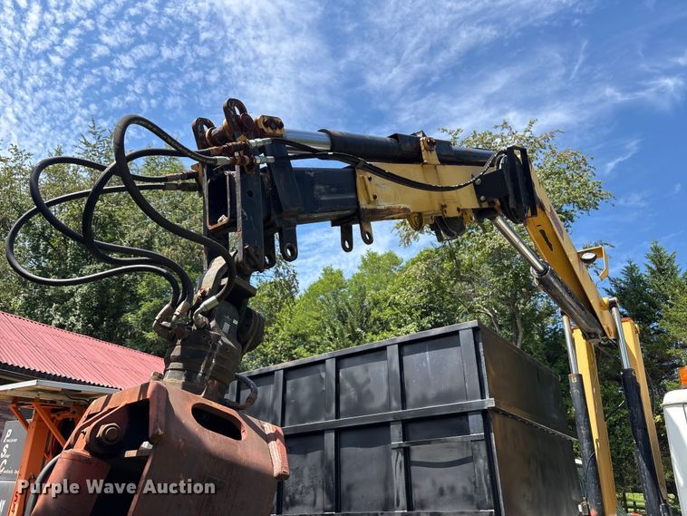 image for item DT2906 2000 Freightliner FL70 crane truck