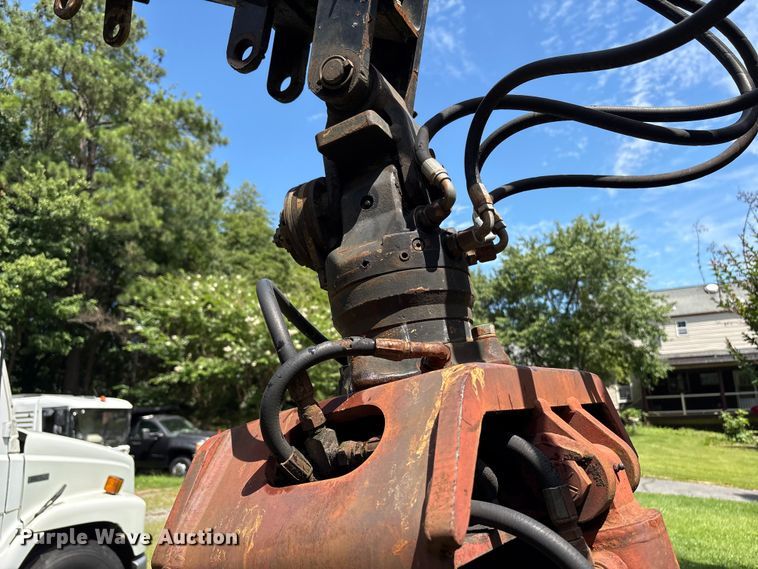 image for item DT2906 2000 Freightliner FL70 crane truck
