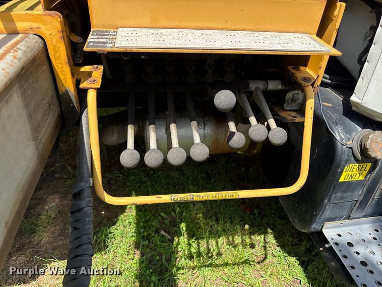 image for item DT2906 2000 Freightliner FL70 crane truck