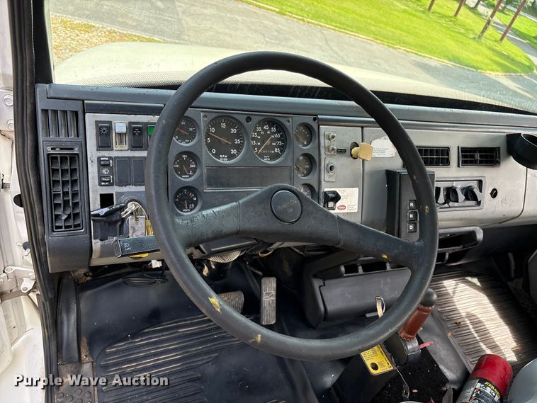image for item DT2906 2000 Freightliner FL70 crane truck
