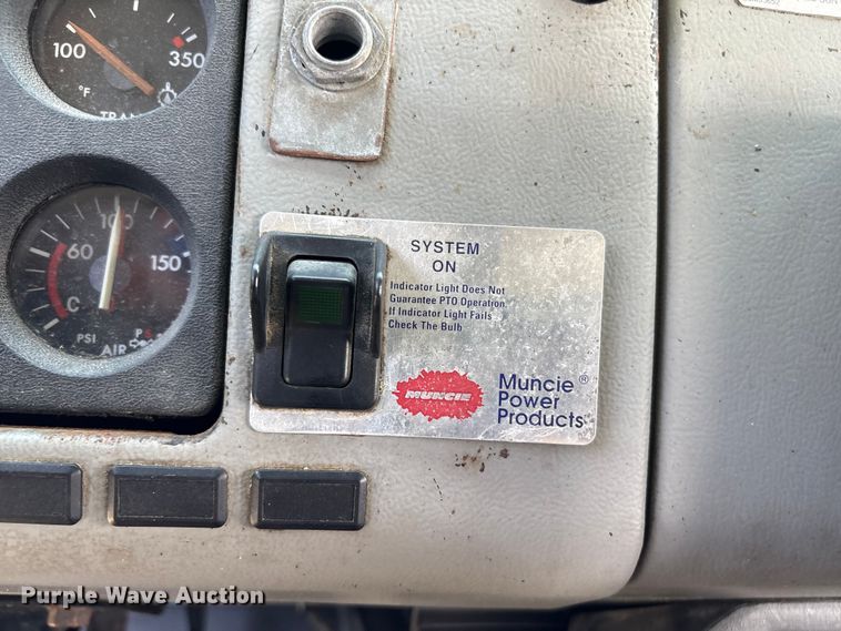image for item DT2906 2000 Freightliner FL70 crane truck
