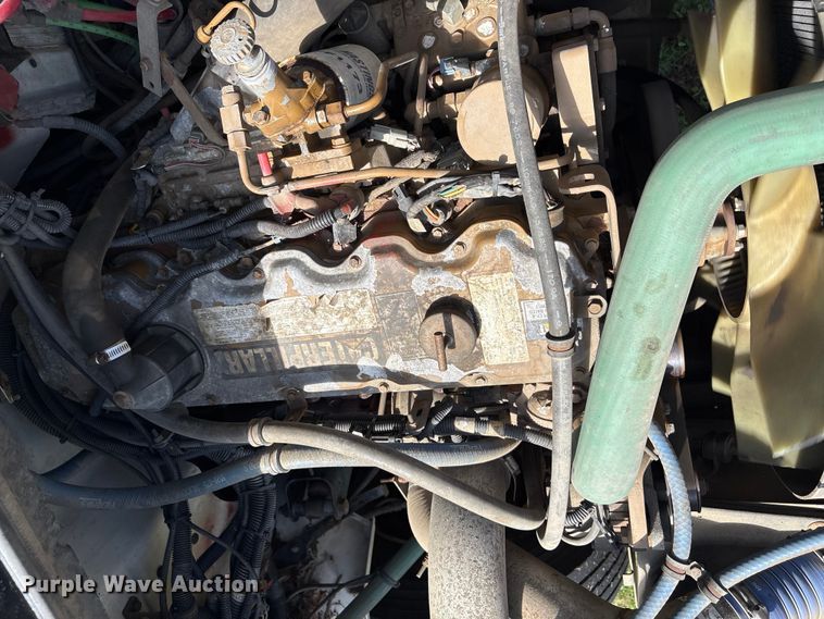 image for item DT2906 2000 Freightliner FL70 crane truck