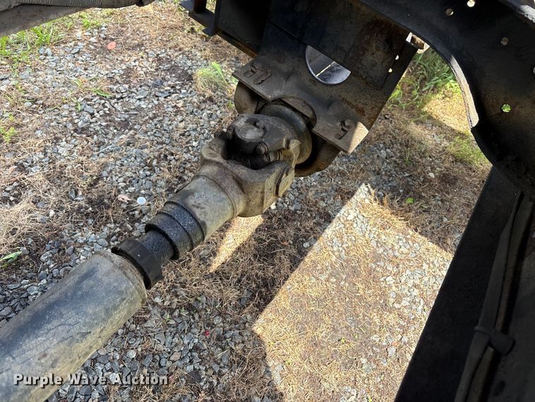 image for item DT2906 2000 Freightliner FL70 crane truck