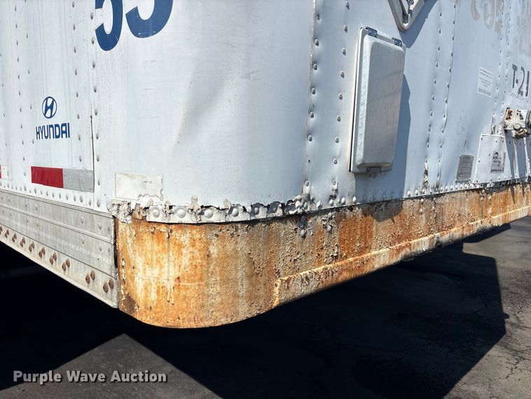 image for item DT2909 2004 Hyundai V2330152AJS dry van trailer