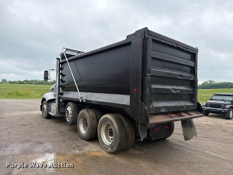 image for item DU3510 2012 Peterbilt 386 dump truck