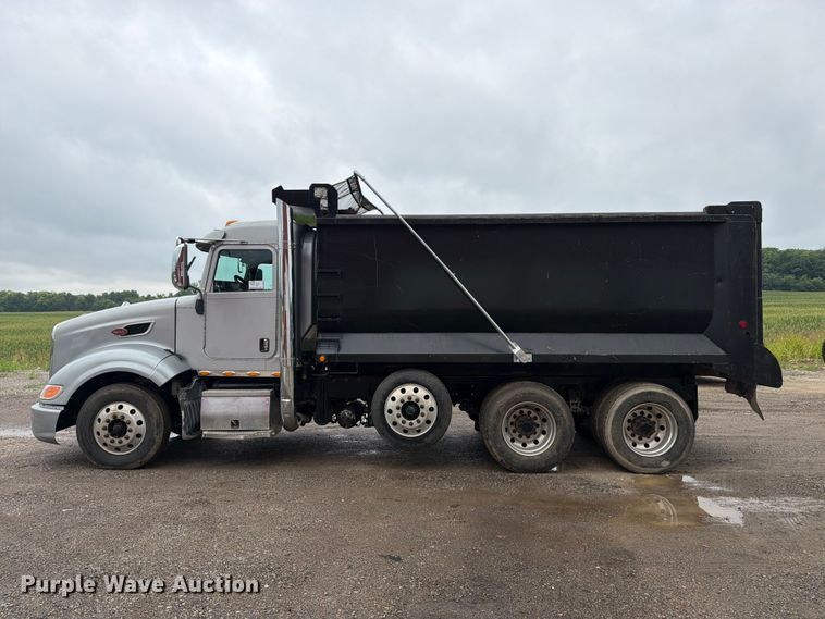 image for item DU3510 2012 Peterbilt 386 dump truck