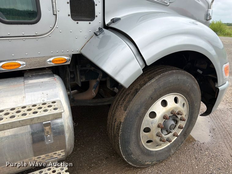 image for item DU3510 2012 Peterbilt 386 dump truck