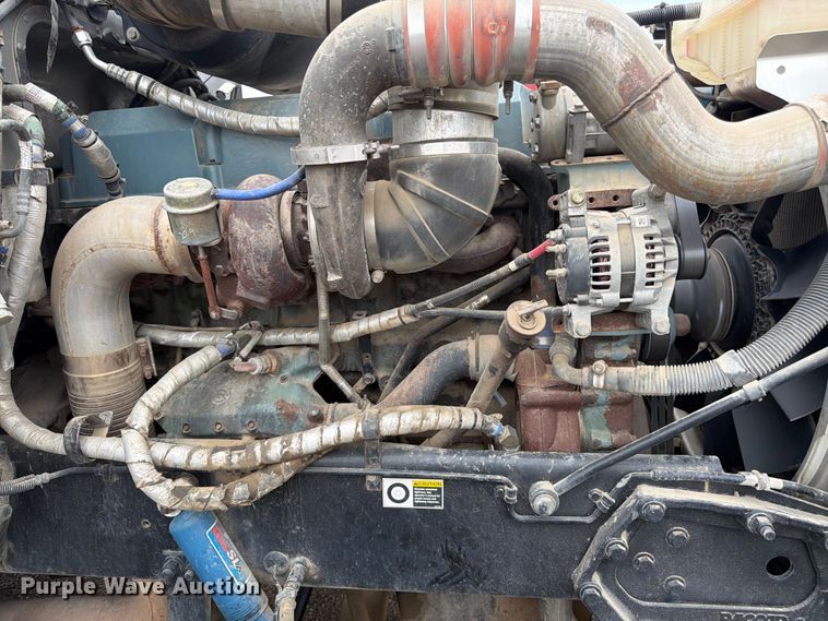 image for item DU3510 2012 Peterbilt 386 dump truck