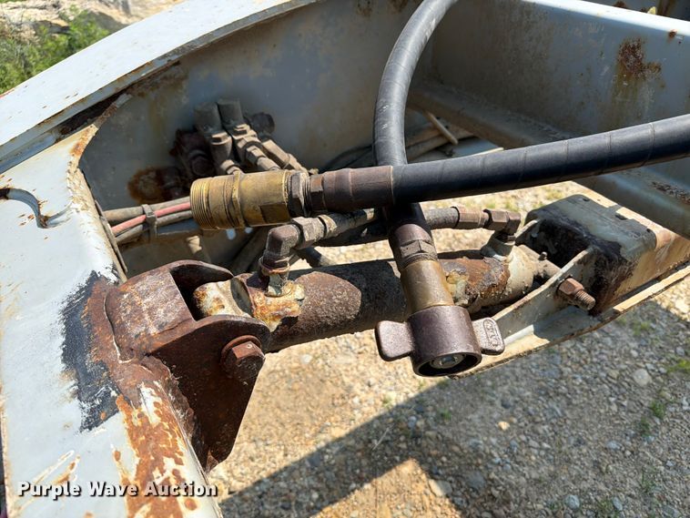 image for item DV2054 2012 Trail King Industries TK110HDG-533 lowboy equipment trailer