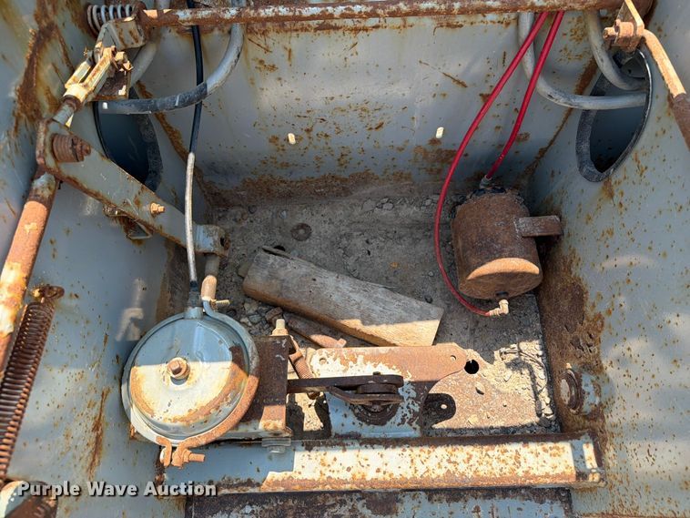 image for item DV2054 2012 Trail King Industries TK110HDG-533 lowboy equipment trailer