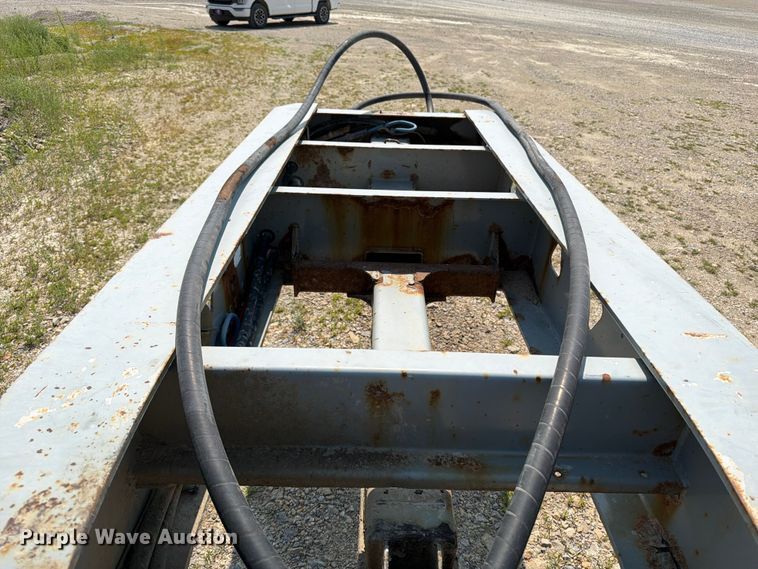 image for item DV2054 2012 Trail King Industries TK110HDG-533 lowboy equipment trailer