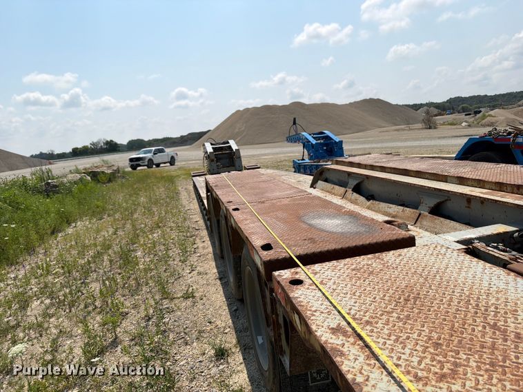 image for item DV2054 2012 Trail King Industries TK110HDG-533 lowboy equipment trailer