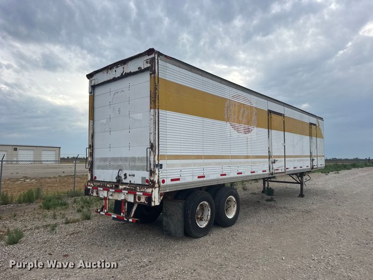 image for item DY3082 1977 Kentucky Trailers dry van trailer