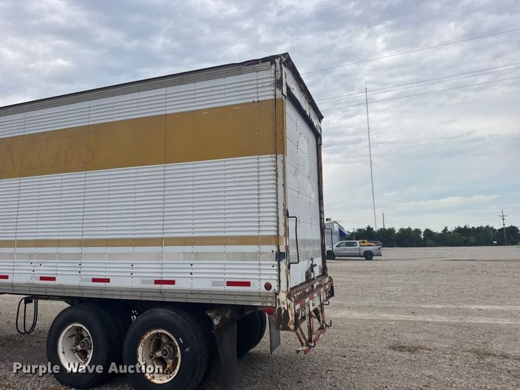 image for item DY3082 1977 Kentucky Trailers dry van trailer