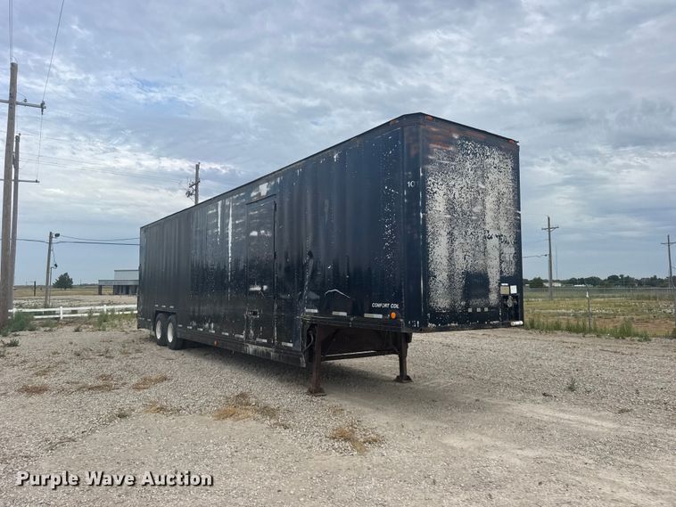 image for item DY3083 1982 Kentucky Trailers dry van trailer