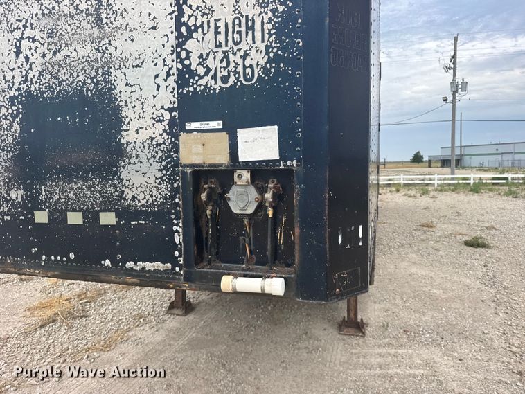 image for item DY3083 1982 Kentucky Trailers dry van trailer