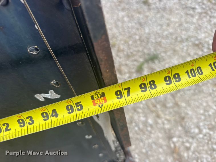 image for item DY3083 1982 Kentucky Trailers dry van trailer
