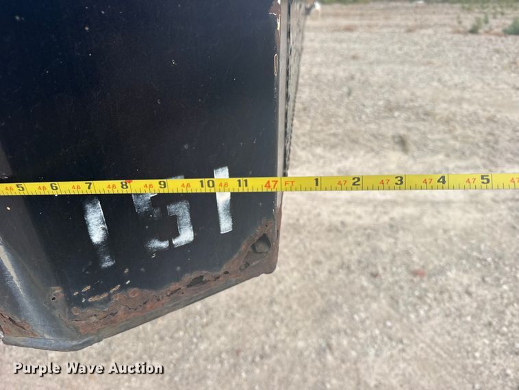 image for item DY3083 1982 Kentucky Trailers dry van trailer