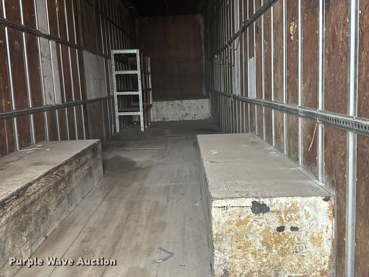 image for item DY3083 1982 Kentucky Trailers dry van trailer