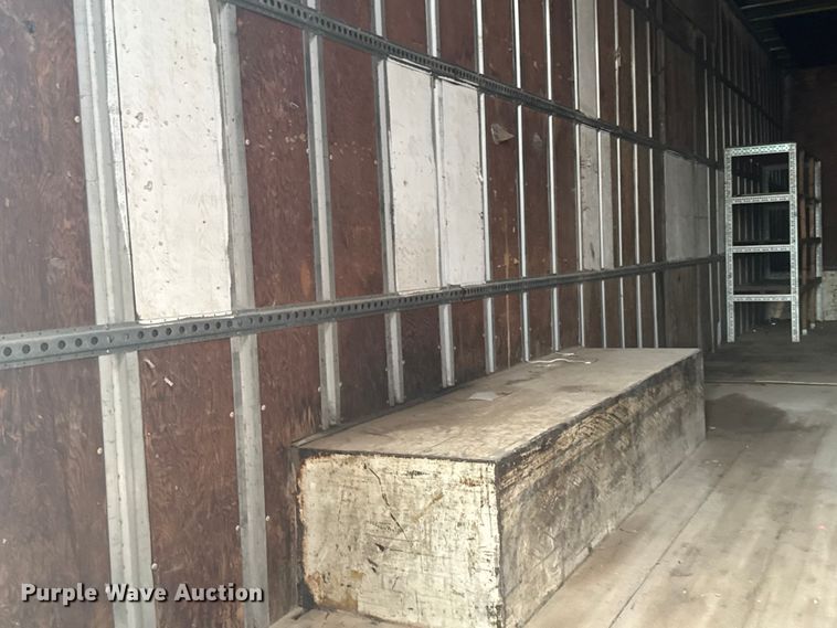 image for item DY3083 1982 Kentucky Trailers dry van trailer