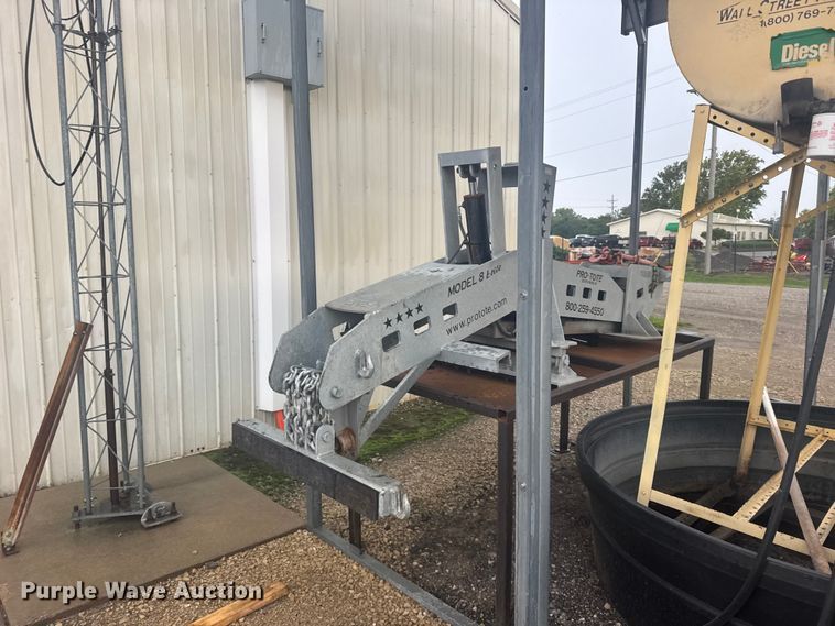 Pro-Tote Model 8 Elite fifth wheel wrecker attachment