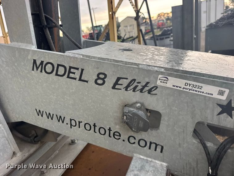 image for item DY3232 Pro-Tote Model 8 Elite fifth wheel wrecker attachment