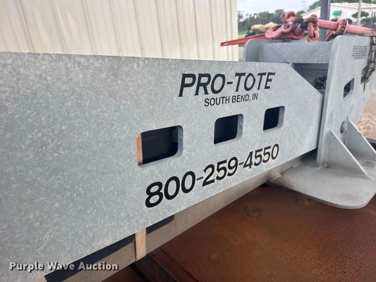 image for item DY3232 Pro-Tote Model 8 Elite fifth wheel wrecker attachment