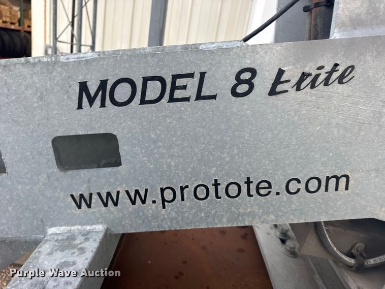 image for item DY3232 Pro-Tote Model 8 Elite fifth wheel wrecker attachment