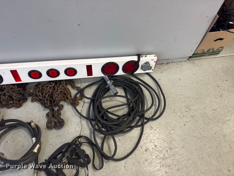 image for item DY3232 Pro-Tote Model 8 Elite fifth wheel wrecker attachment