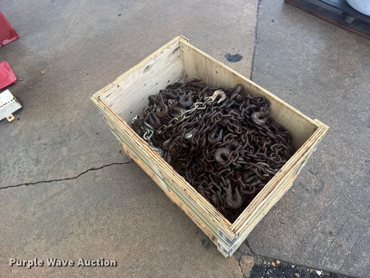 image for item DY3233 Approximately 20 load chains
