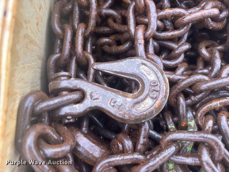 image for item DY3233 Approximately 20 load chains