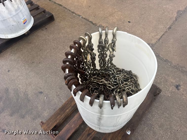 image for item DY3236 Approximately 20 load chains