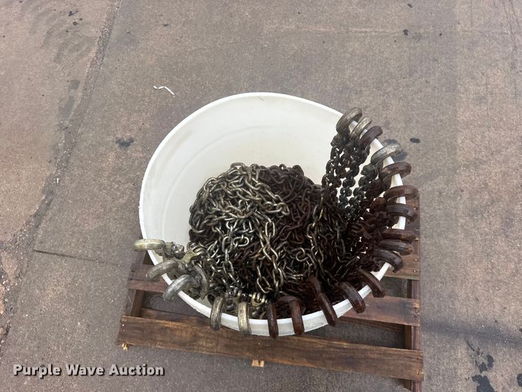 image for item DY3236 Approximately 20 load chains
