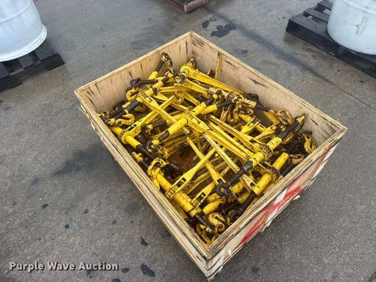 image for item DY3238 Approximately 50 ratcheting chain binders