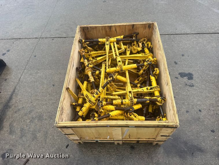 image for item DY3238 Approximately 50 ratcheting chain binders