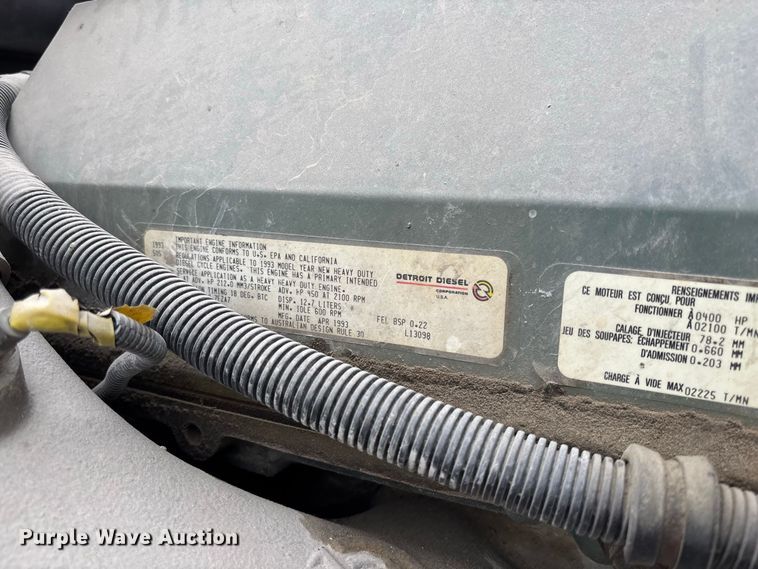 image for item DZ4531 1993 Freightliner flatbed truck