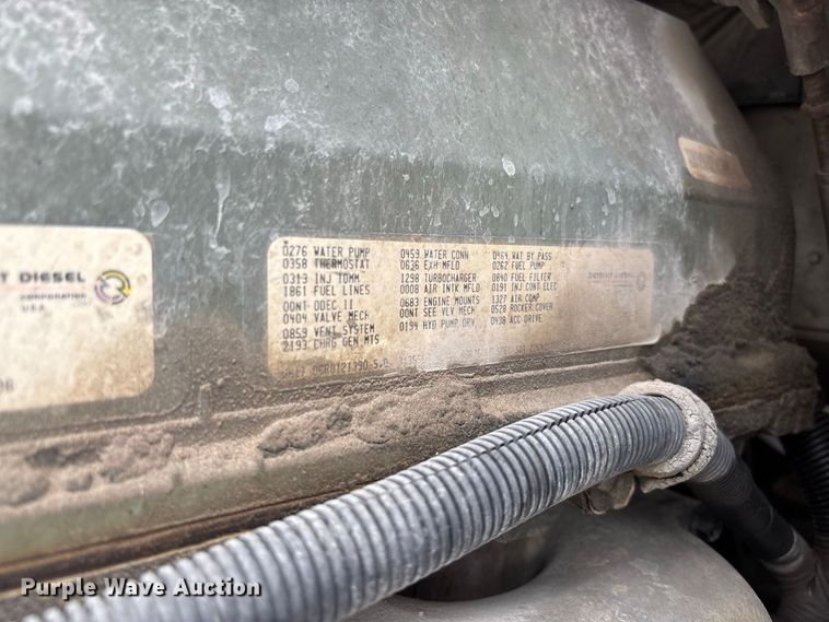 image for item DZ4531 1993 Freightliner flatbed truck