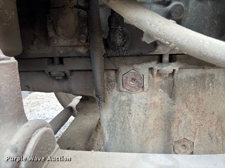 image for item DZ4531 1993 Freightliner flatbed truck