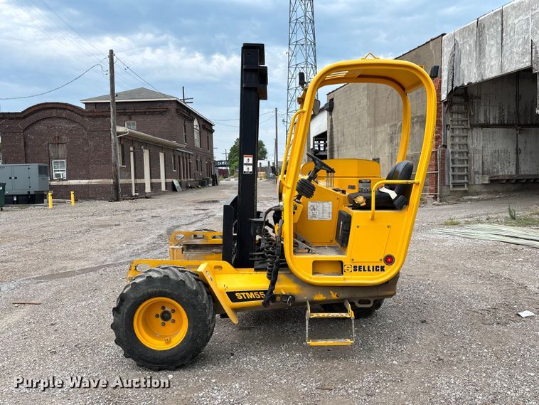 image for item DZ4532 Sellick STM-55K4 forklift