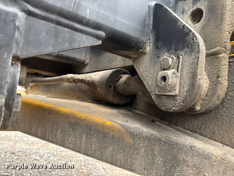 image for item DZ4532 Sellick STM-55K4 forklift