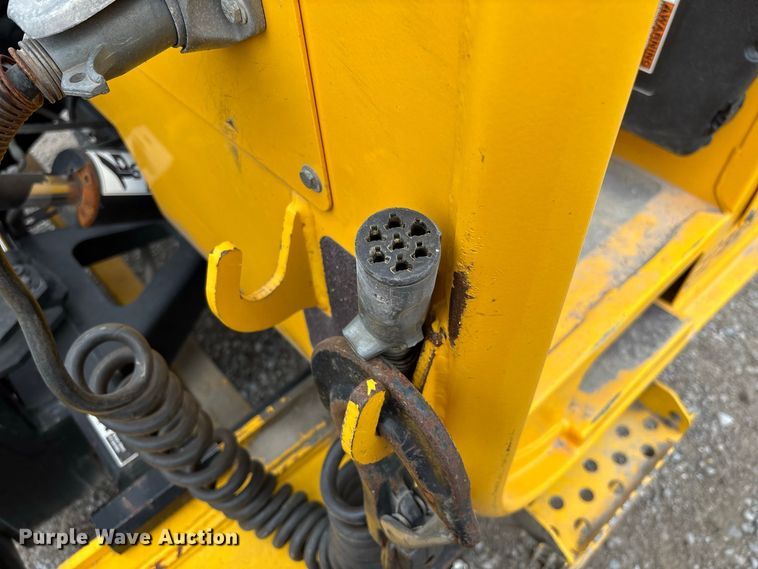 image for item DZ4532 Sellick STM-55K4 forklift