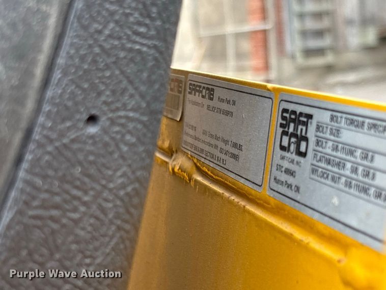 image for item DZ4532 Sellick STM-55K4 forklift
