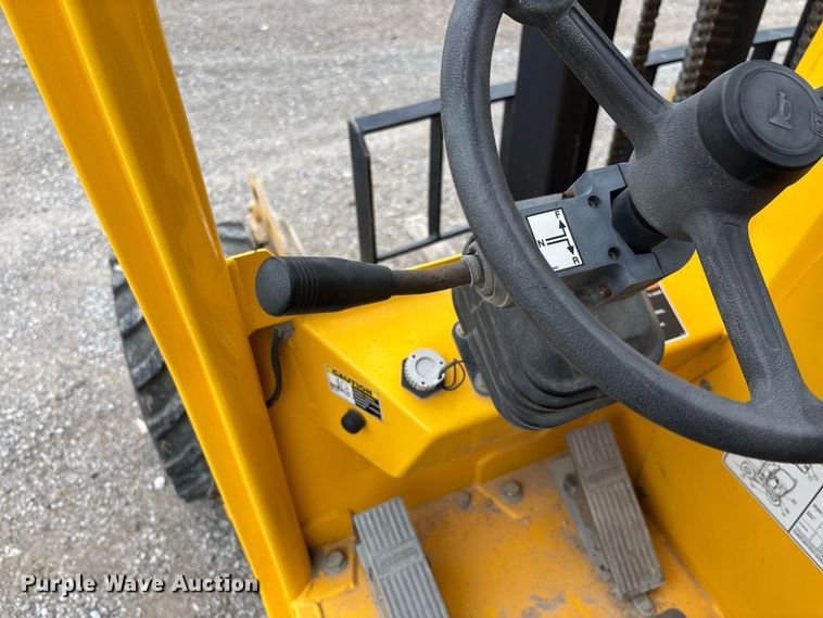 image for item DZ4532 Sellick STM-55K4 forklift