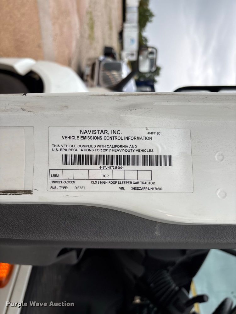 image for item DZ4533 2018 International LT625 semi truck