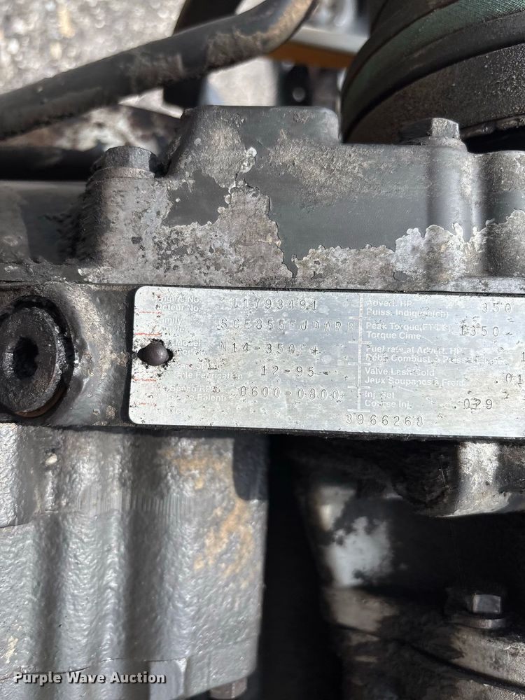image for item DZ4543 Cummins N14 engine
