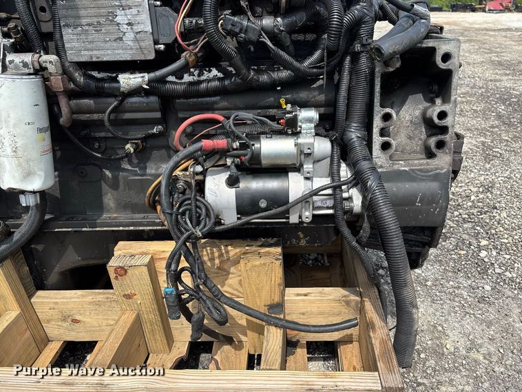 image for item DZ4543 Cummins N14 engine