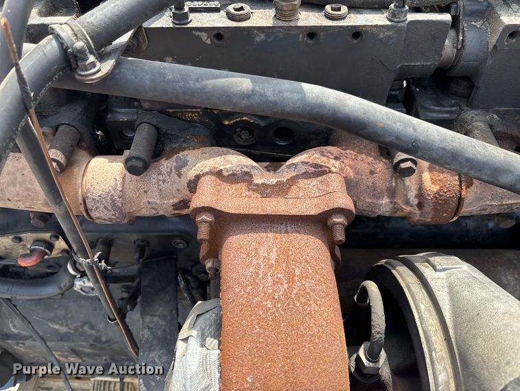 image for item DZ4543 Cummins N14 engine
