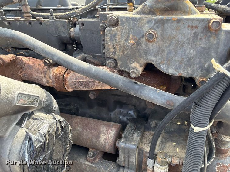 image for item DZ4543 Cummins N14 engine