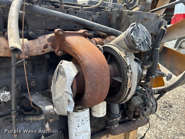 image for item DZ4543 Cummins N14 engine